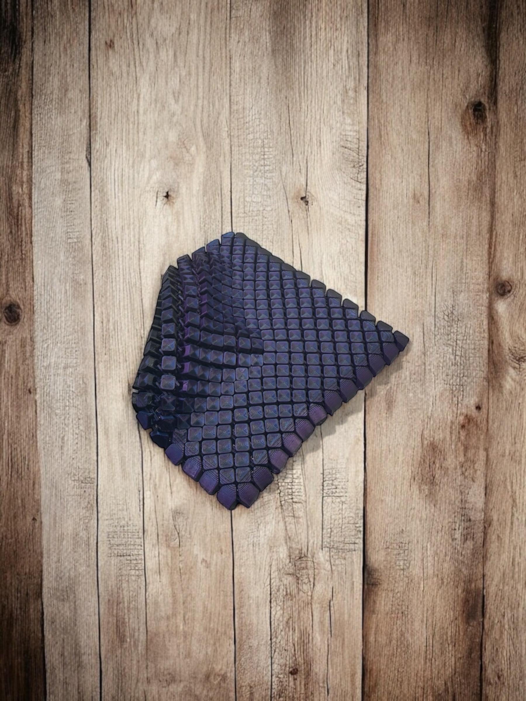 3D Printed Articulated Dragon Scale Fidget Blanket – Flexible Sensory Coaster, Stress Relief Toy, Desk Decor, ADHD Fidget