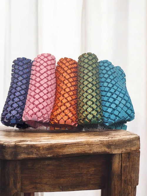 3D Printed Articulated Dragon Scale Fidget Blanket – Flexible Sensory Coaster, Stress Relief Toy, Desk Decor, ADHD Fidget